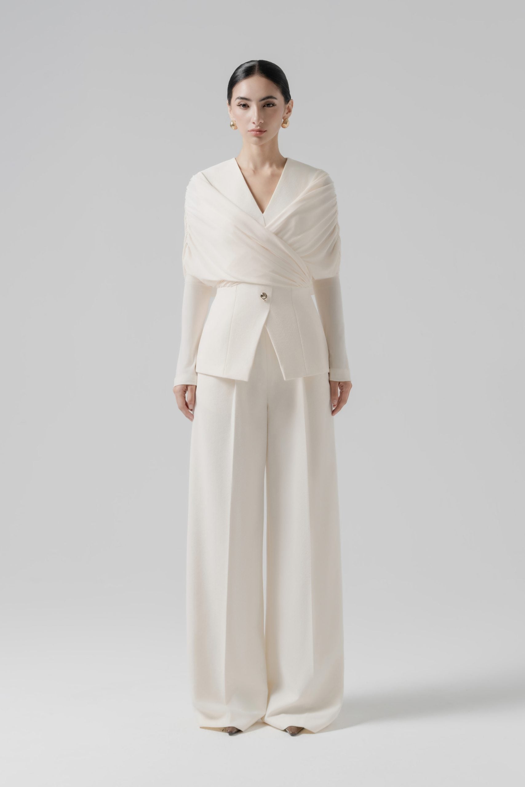 Stillness Cream Set (Blazer & Trousers) image 0