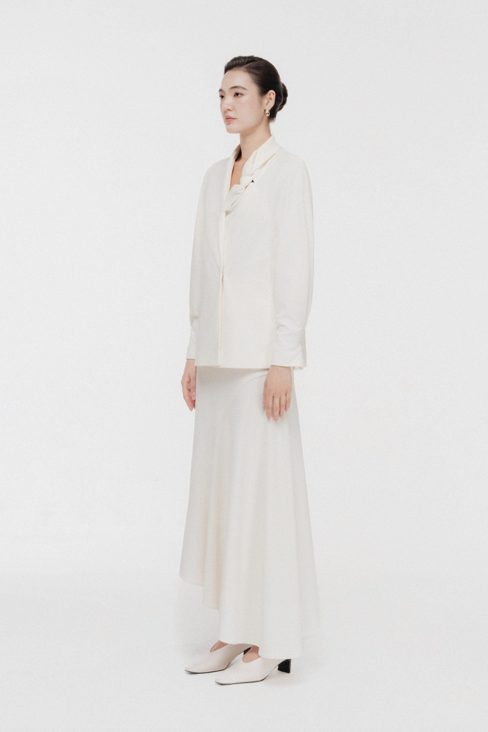 Asymmetric Bow Wrap Set in Cream image 1