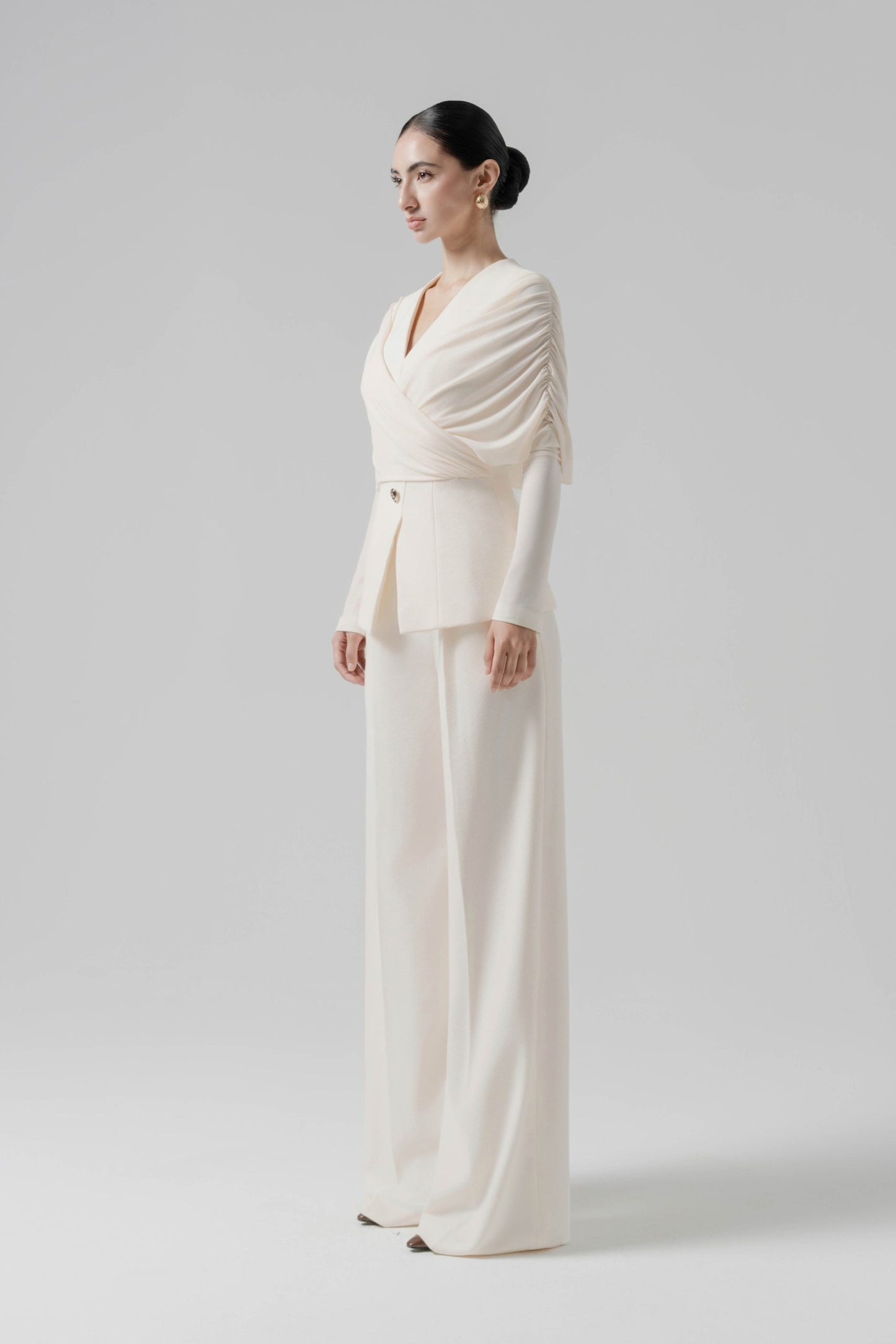 Stillness Cream Set (Blazer & Trousers) image 1