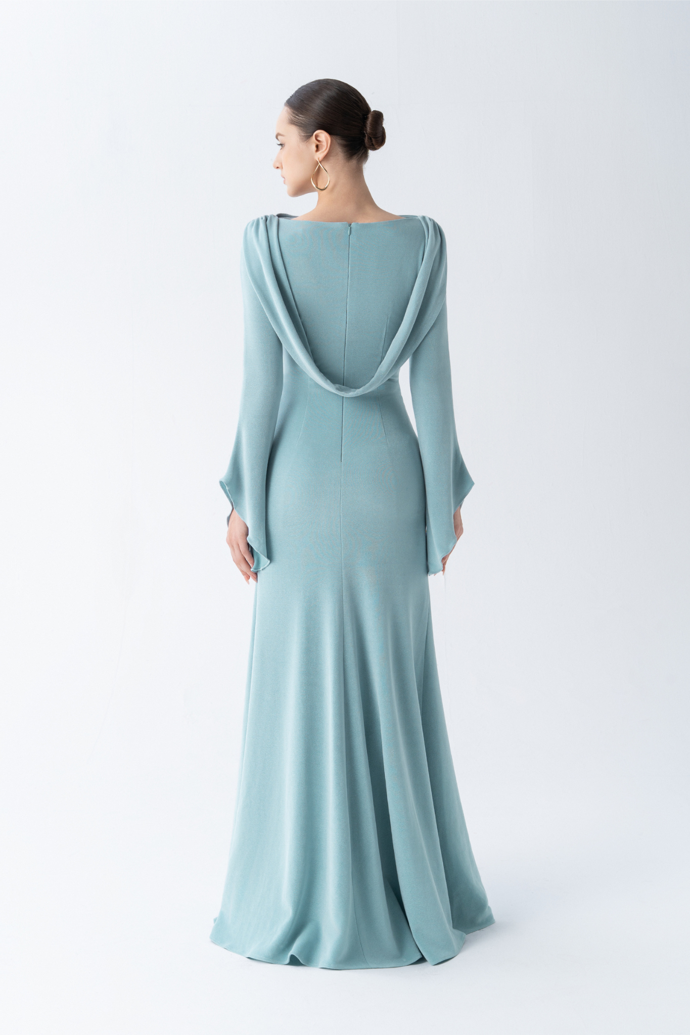 Twist Horizon Midi Dress