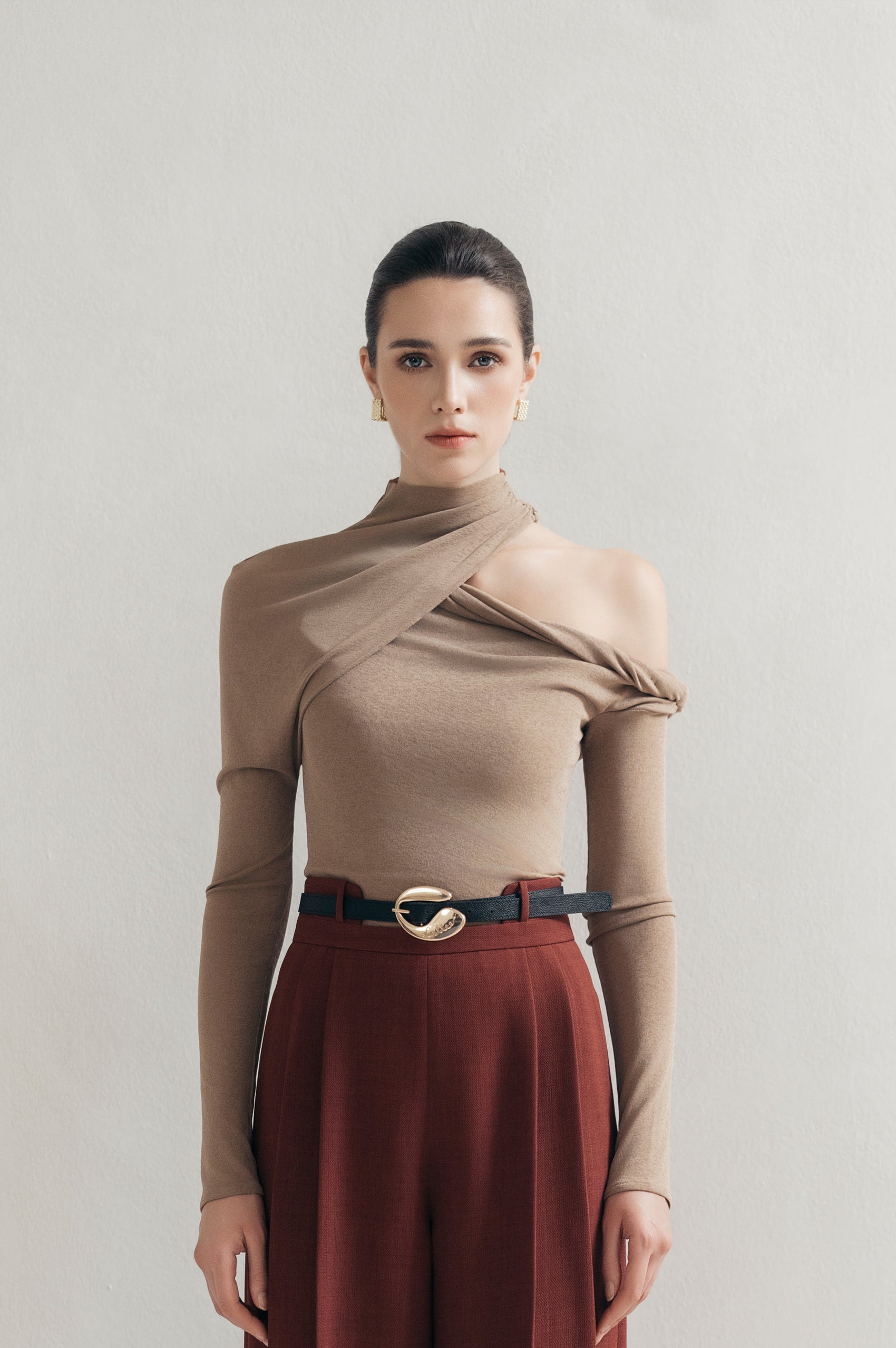 Hazelnut Twist Top image 0