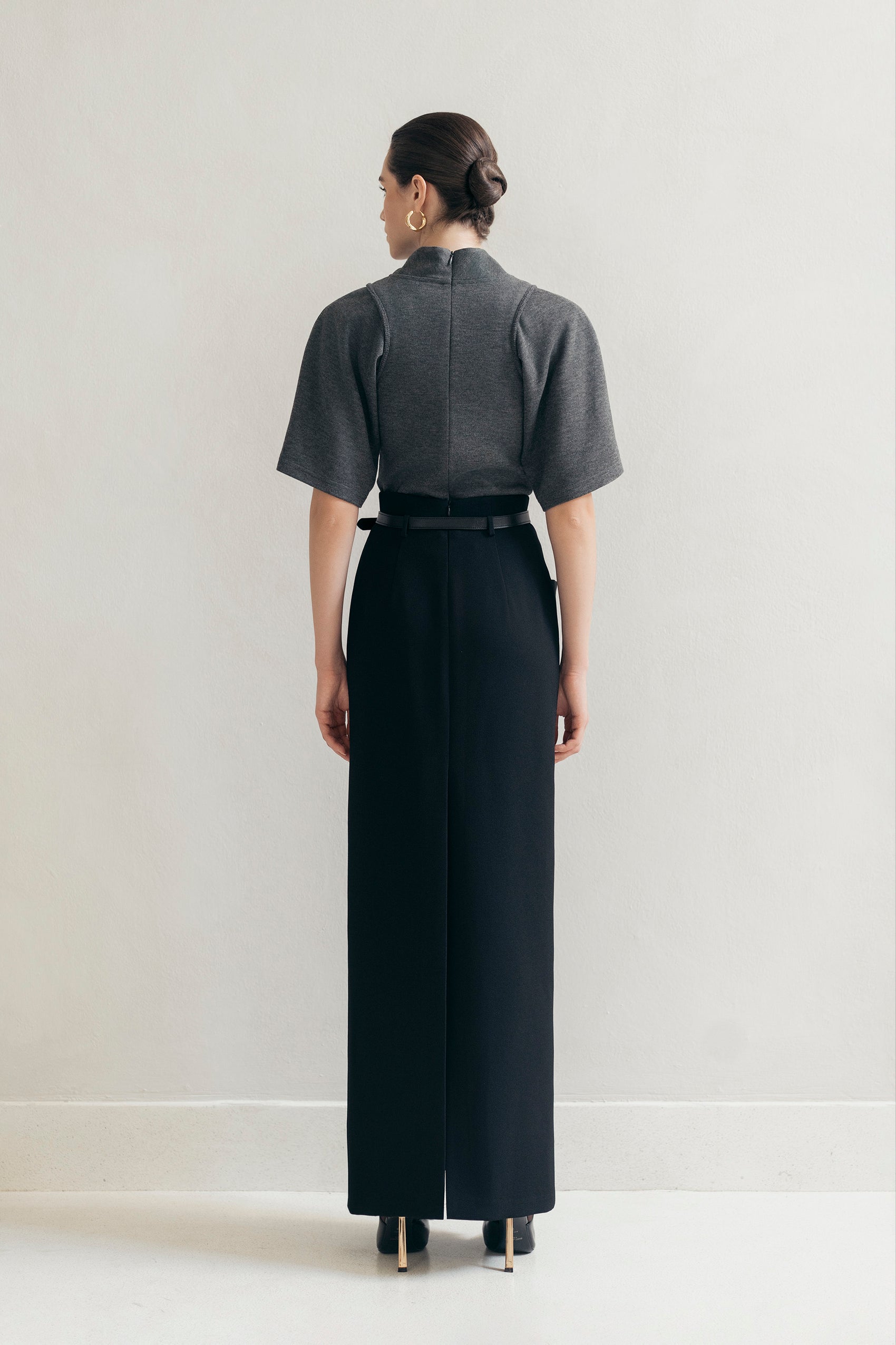 Lines Midi Set Design