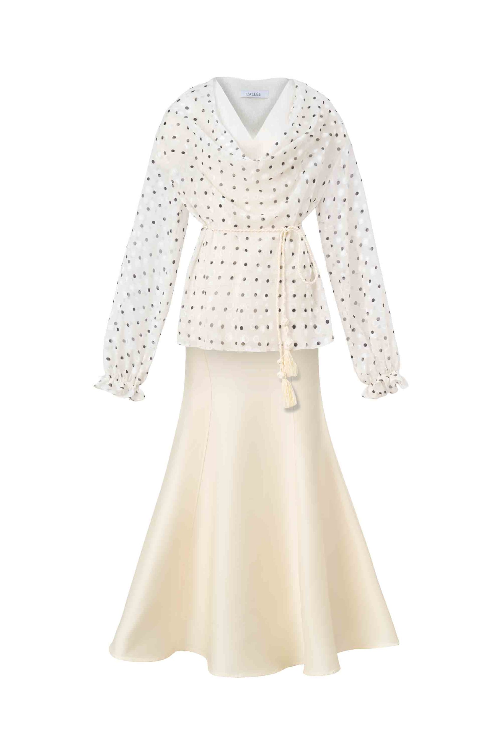 Polka Dot V-Neck Set Design