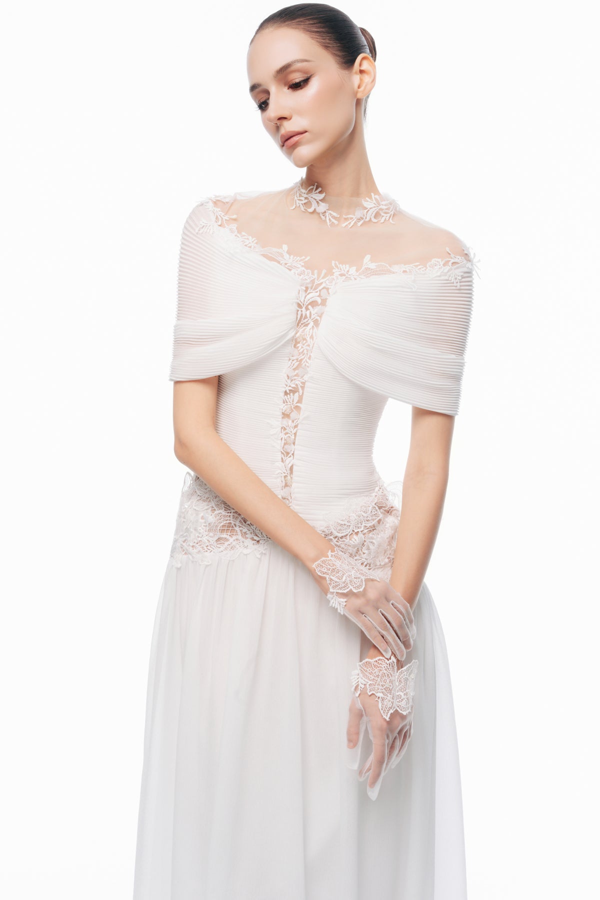 Off-Shoulder Lace Mixi Dress