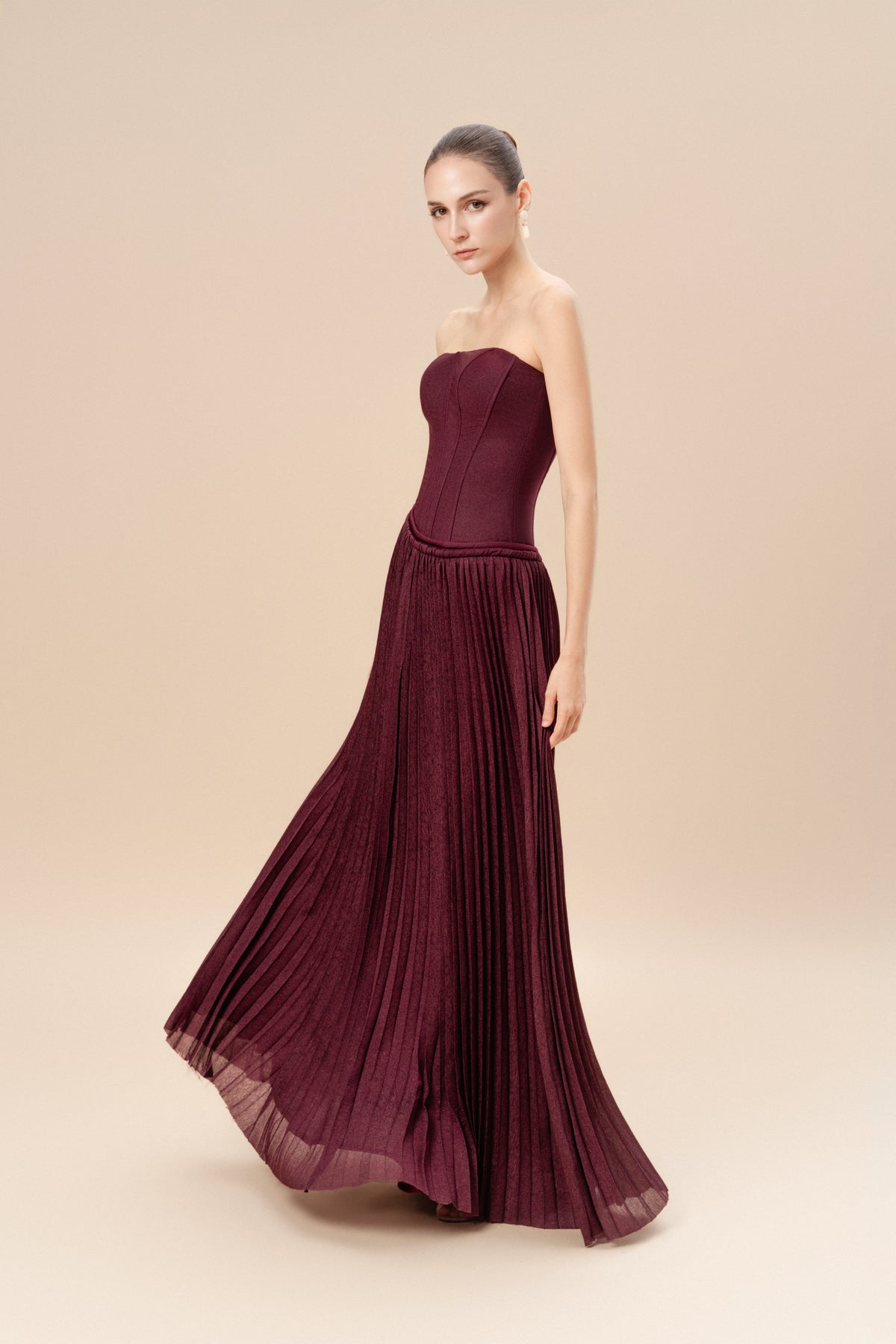 Off-Shoulder Corset Pleated Dress