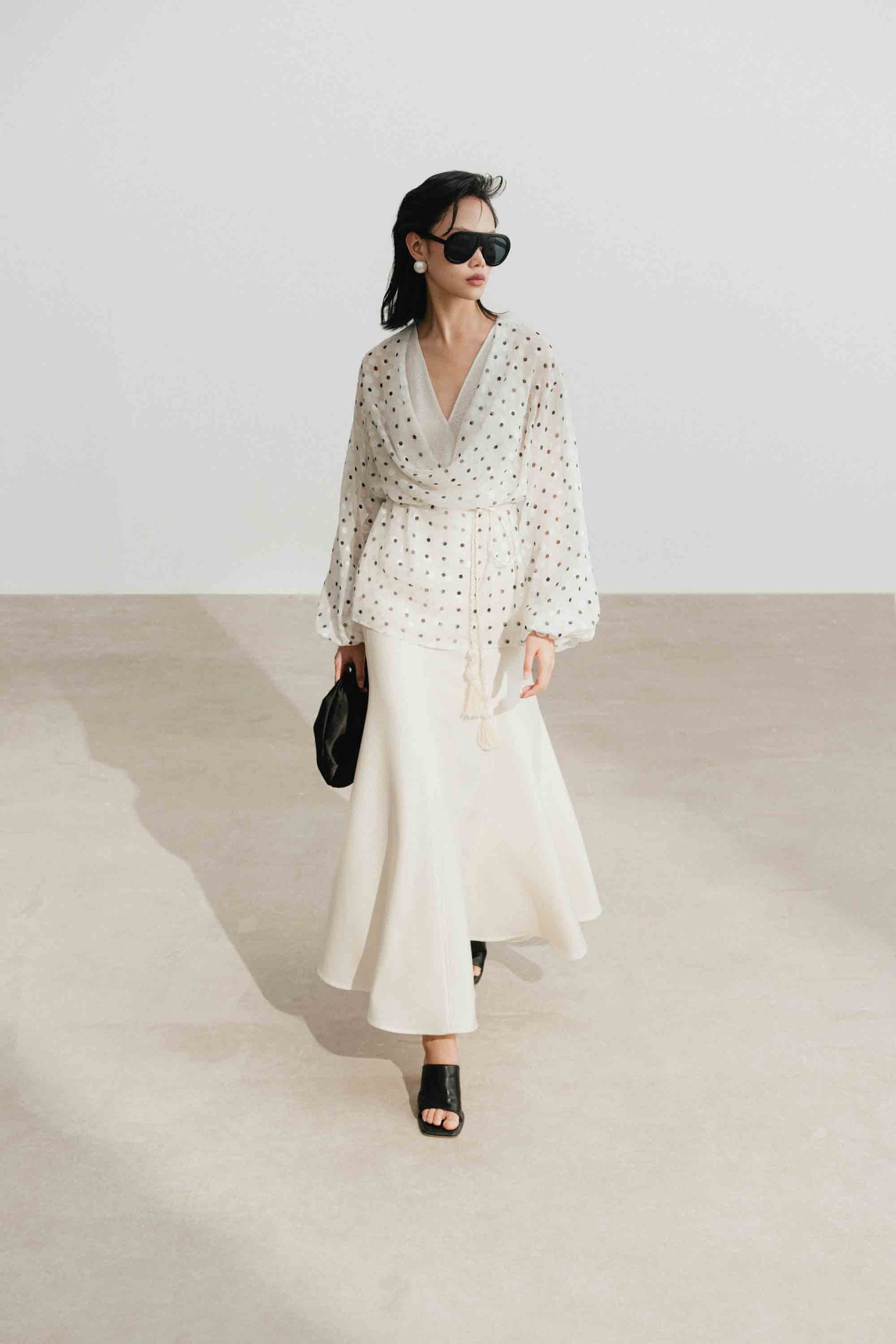 Polka Dot V-Neck Set Design