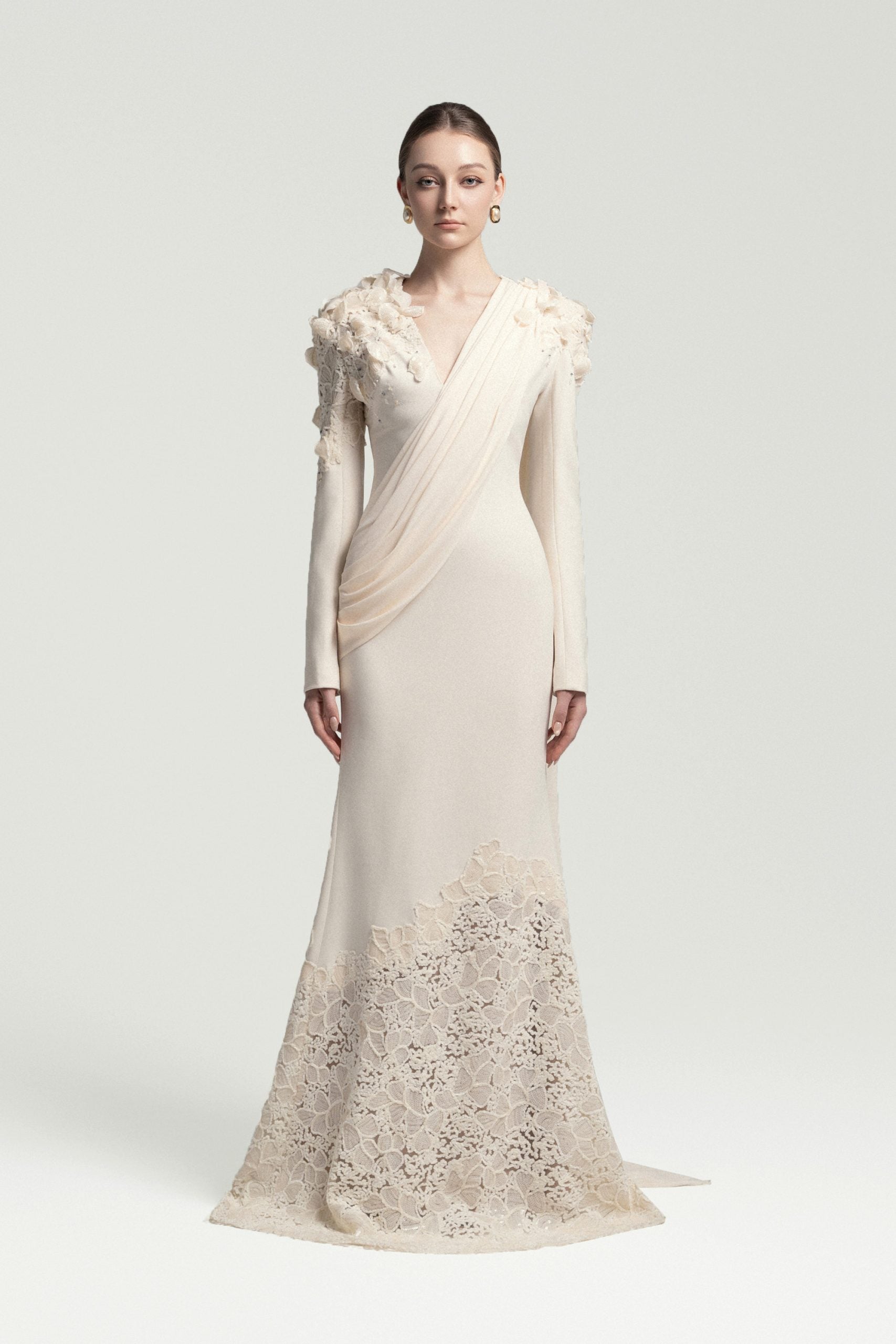 Alluring Lace-Appliqué Mermaid Gown image 0